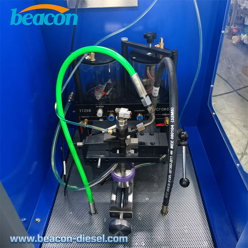 Detailed view of the working chamber for testing common rail and piezoelectric injectors