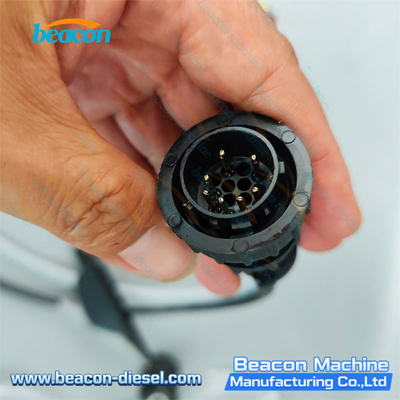 Piezo injector cable connector detail for Bosch and Denso